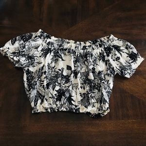 ✨LA Heart Crop Top✨